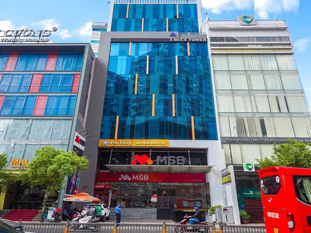 3 Bees Tower