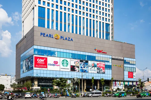 Pearl Plaza