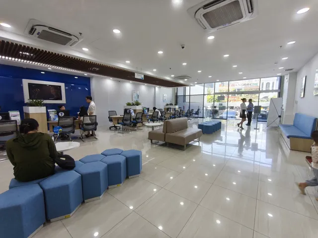 Tòa nhà 173 Trần Não