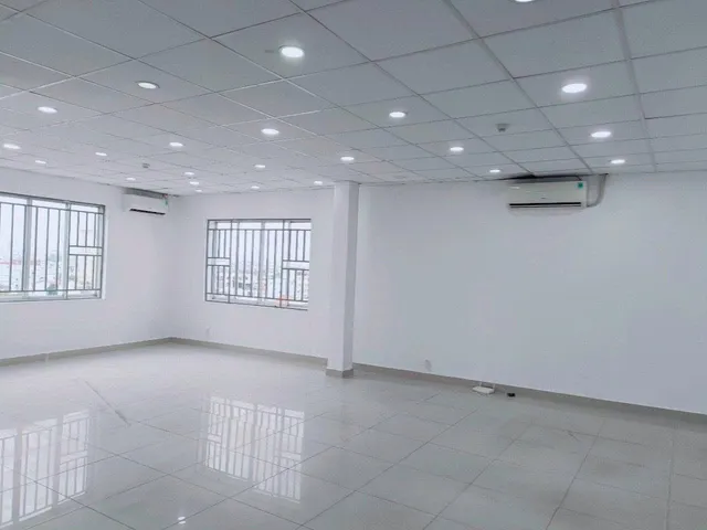 Halo Nguyễn Xí