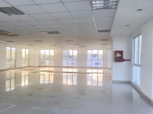 Viễn Đông Building